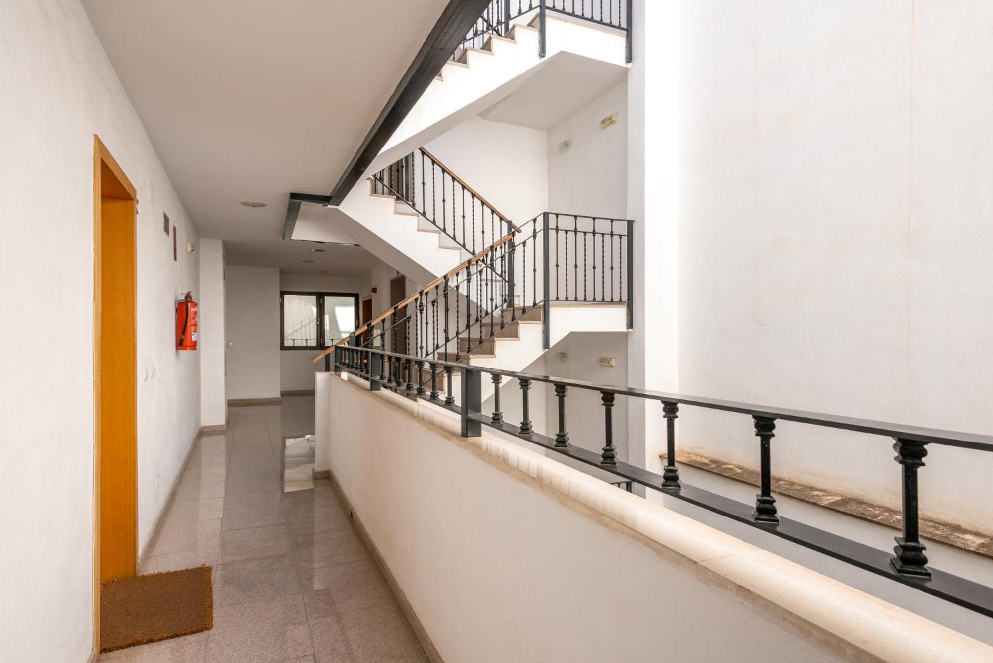 סביליה First Floor Near Macarena Church מראה חיצוני תמונה